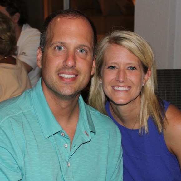 Meet your Posher, Courtney - Picture 1 of 1